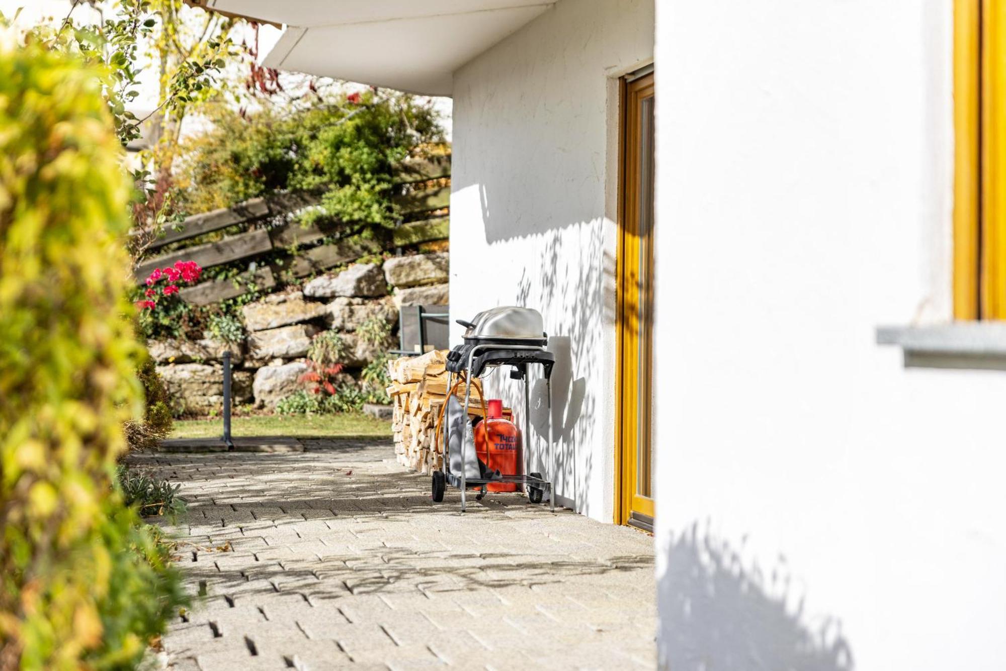 Suedalb Apartamento Albstadt Exterior foto