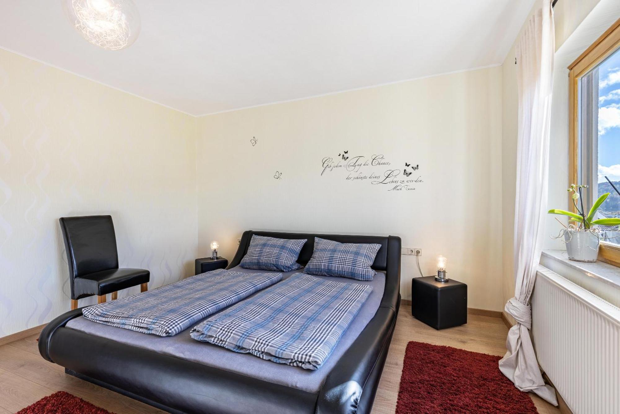 Suedalb Apartamento Albstadt Exterior foto